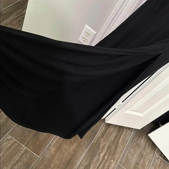 Black Sheath Maxi Dress for Night Out - Picture 3 of 8